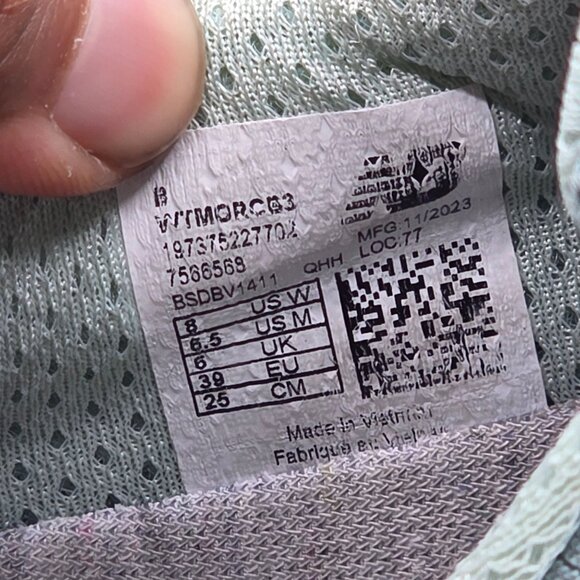 New Balance Fresh Foam X More Trail V3 Womens Size 8 Green Athletic Shoes Casual - Picture 6 of 13